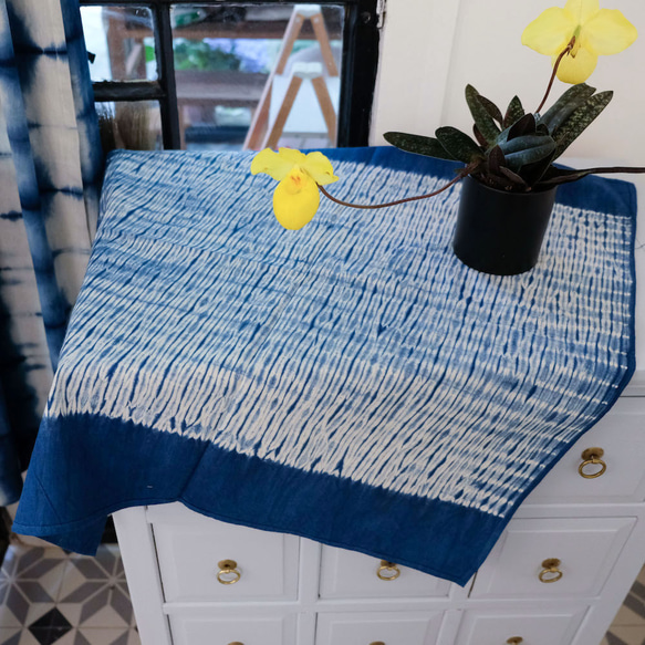 藍染紮染草木染桌布 indigo藍 餐墊雙面隔熱墊餐巾拍照道具小桌布 第3張的照片