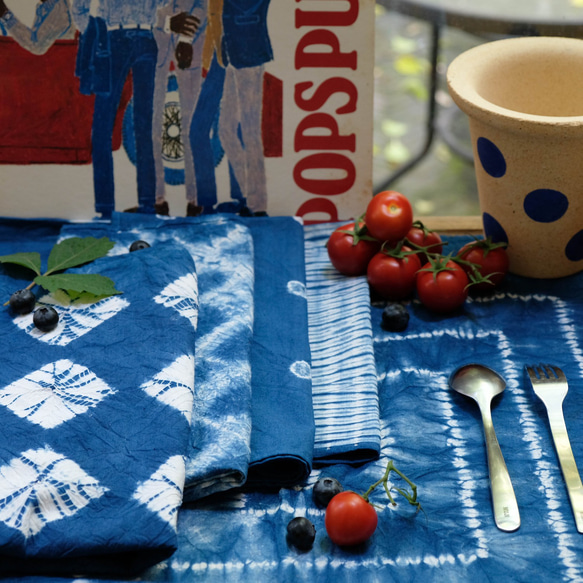 藍染紮染草木染桌布 indigo藍 餐墊雙面隔熱墊餐巾拍照道具小桌布 第9張的照片