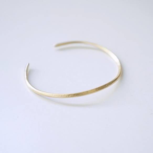 【兩裝黃銅手鐲 / 三種尺寸可選】「纖細X型」 SML 第5張的照片
