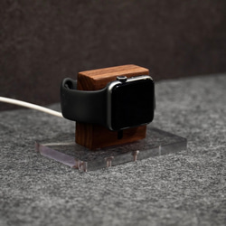 【ｳｫﾙﾅｯﾄ無垢材】AppleWatch用充電スタンド 7枚目の画像