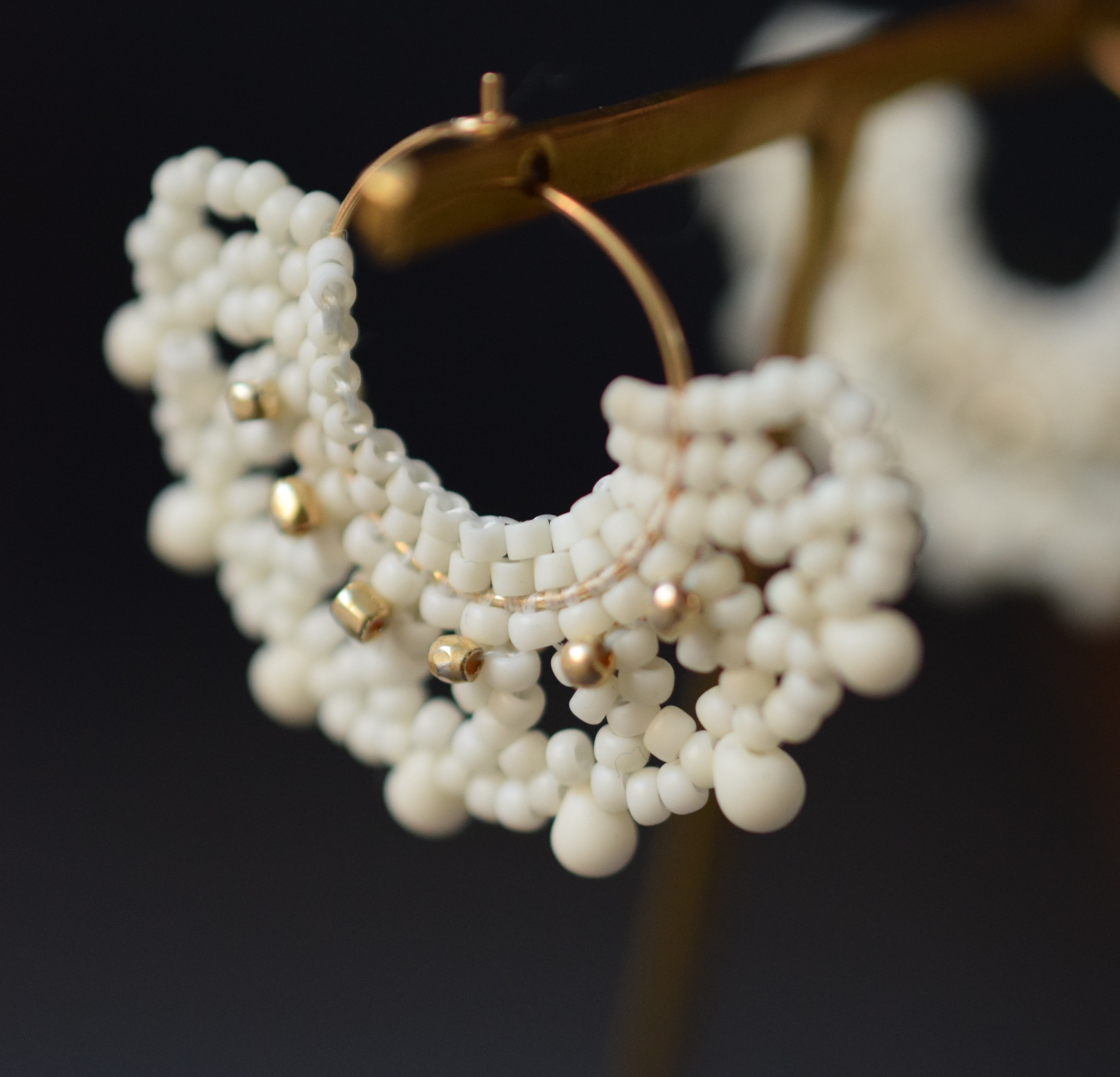 lace -S- ホワイト/ レース編み 14kgf イヤリング可 大人上品 白