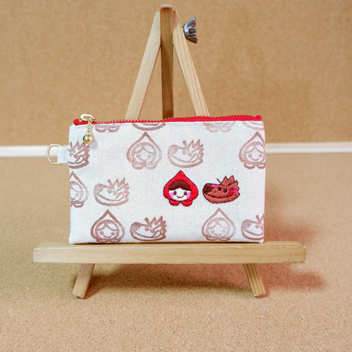 消しゴムはんこNo.52  いちご帽子のちびうさ 消しゴムはんこNo.52 いちご帽子のちびうさ