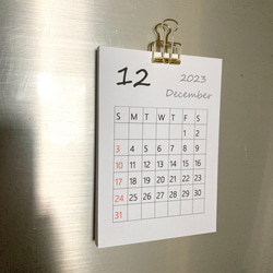 磁石でくっつく始まり選べるカレンダー　シンプルなカレンダー　掛けるカレンダー 1枚目の画像