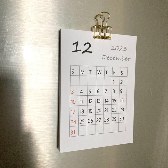 磁石でくっつく始まり選べるカレンダー　シンプルなカレンダー　掛けるカレンダー 1枚目の画像