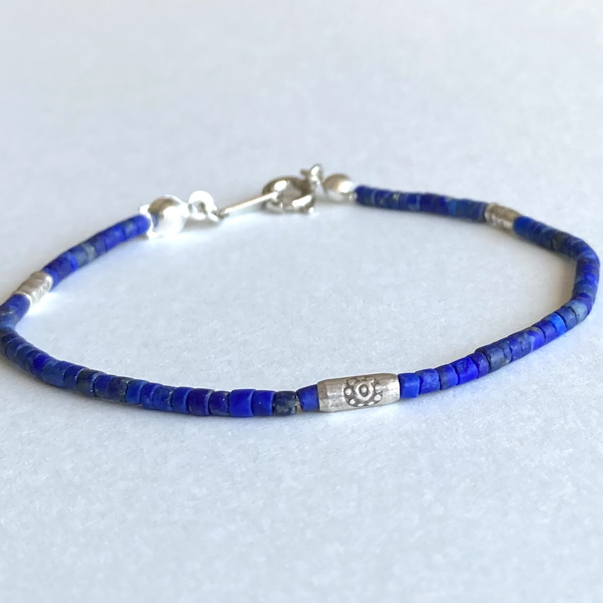美品　ナバホ　ラピスラズリ　シルバー　バングル　R刻印　ブレスレット NAVAJO([インディアンジュエリー]ナバホ) / 刻印：R.L/バングル