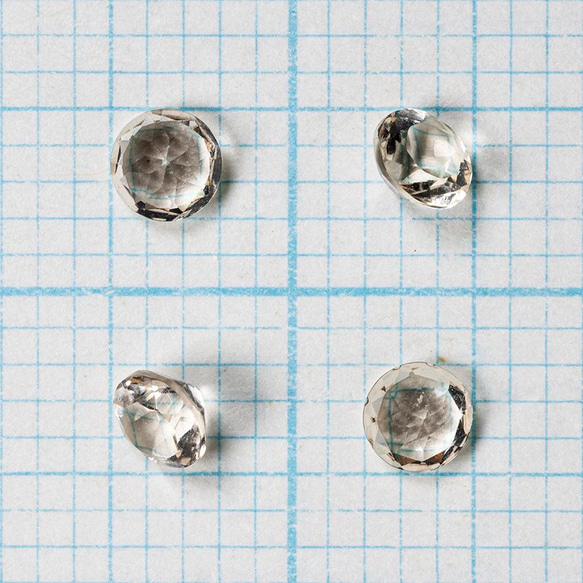 1粒売り　宝石質ヘリオドールAAA　ルース　ラウンドファセットカット4×4mm 3枚目の画像