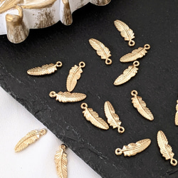 agete 羽根モチーフ チャーム ゴールド 天使の羽 チャーム ゴールド(8個) アクセサリーパーツ