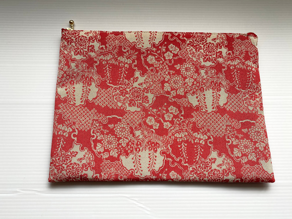 金襴　2色　ポーチ  25 ㌢　赤とピンク　雪輪紋　花柄　数寄屋袋　バッグインバッグ　和柄　311 3枚目の画像