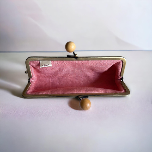 【木玉で開けやすい/プレゼントにオススメ】インドラ・ラッセン/ピンクポピー花のメガネケースがま口 2枚目の画像