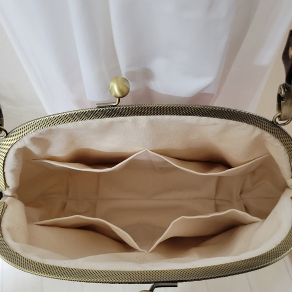 アンティークな薔薇と英字のがま口バッグ　ピンク 人気・おすすめ｜使いやすい・旅行におすすめ 品質保証 全国発送 日本国内発送・最短翌日お届け