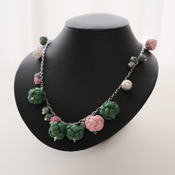 Kumihimo Dots Necklace - green pink 2枚目の画像