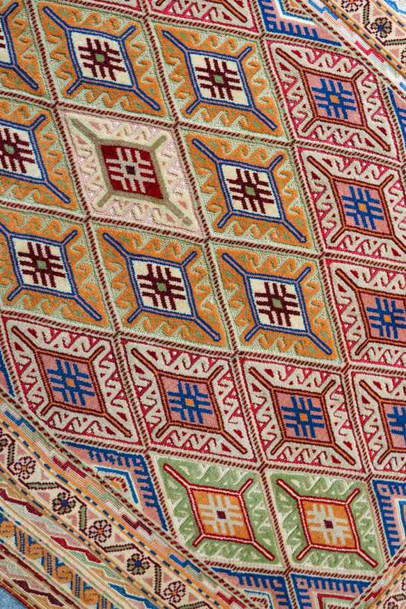 131×89cm アフガニスタン の マシュワニ手織り キリム 手織り絨毯 4枚目の画像