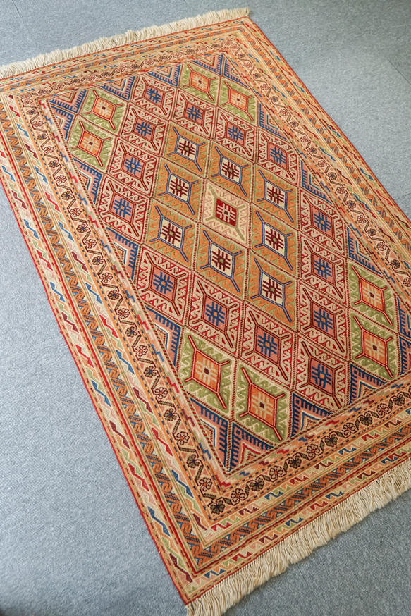 131×89cm アフガニスタン の マシュワニ手織り キリム 手織り絨毯 2枚目の画像