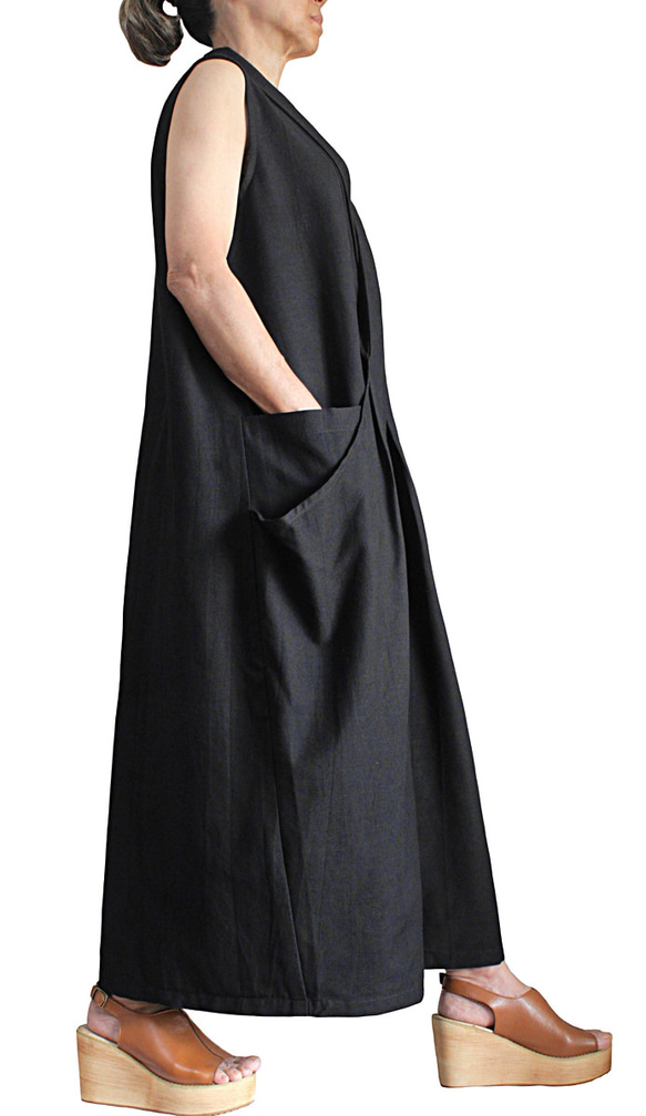 ジョムトン手織り綿ノースリーブビッグポケットドレス（DOO-001-01） 5枚目の画像