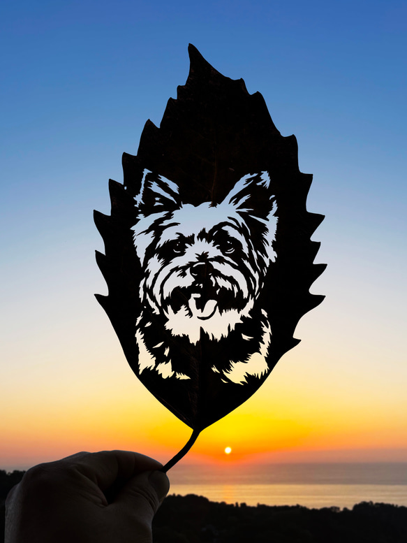 【オーダー】葉っぱの切り絵／大好きなペット（額付） 葉っぱ