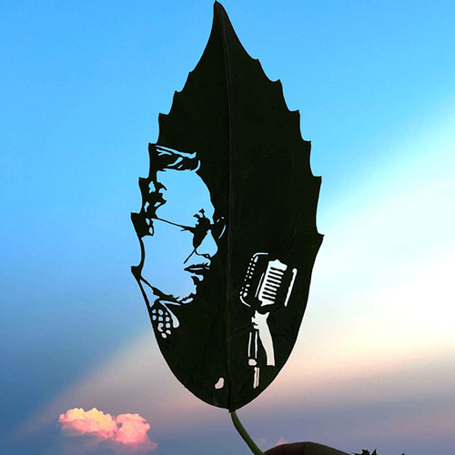 オーダー】葉っぱの切り絵／人物（額付） 切り絵 ALOHA WIND FACTORY