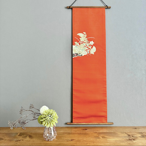 帯のタペストリー 茜色に咲く桔梗 着物リメイク インテリア 掛け軸 秋