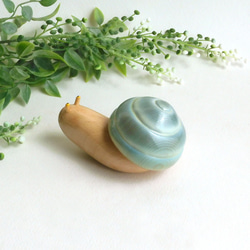 カタツムリ 青  (★台付き) wooden snail 4枚目の画像