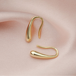 AOI Jewel ピアス しずく型 レディース ファッション しずく シンプル 両耳ペア フックピアス 雫 ドロップ 4枚目の画像
