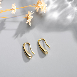 AOI Jewel ピアス しずく型 レディース ファッション しずく シンプル 両耳ペア フックピアス 雫 ドロップ 2枚目の画像