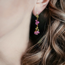 粉紅藍寶石小花環形耳環 14k 金填充 第3張的照片