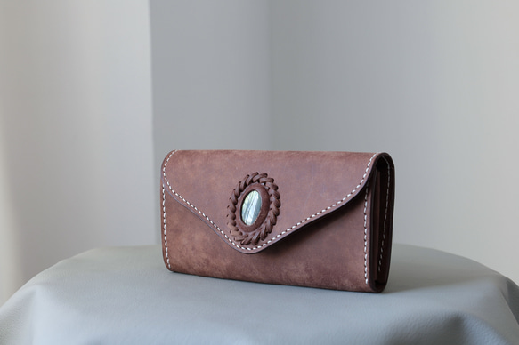オルガン長財布 使用品 天然石×牛革 大容量 総手縫い ハンドメイド 天然石×革の組み合わせ」長財布 レディース 革 大容量 牛革手作り