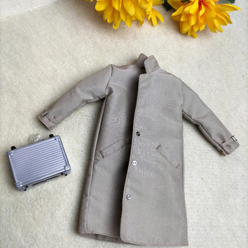 1/6人形用服 ページ色のコート バービーケンサイズ その他人形 Larissa 
