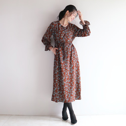 新款秋季色彩【植物圖案】柔和藍棕色長款喬其紗連身裙♥ 第7張的照片