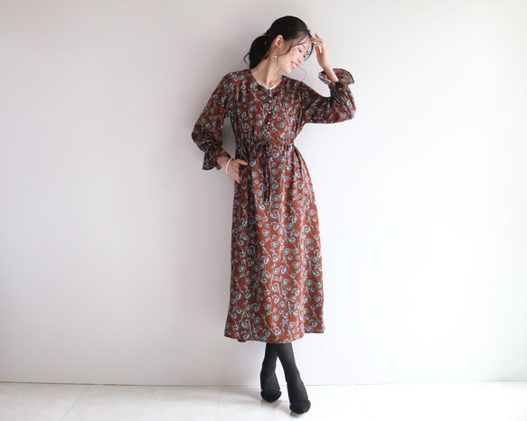 新款秋季色彩【植物圖案】柔和藍棕色長款喬其紗連身裙♥ 第7張的照片