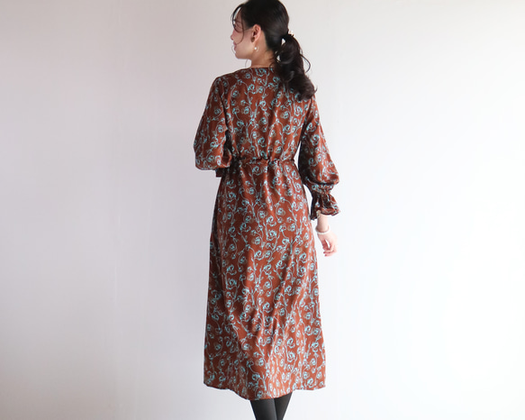 新款秋季色彩【植物圖案】柔和藍棕色長款喬其紗連身裙♥ 第5張的照片