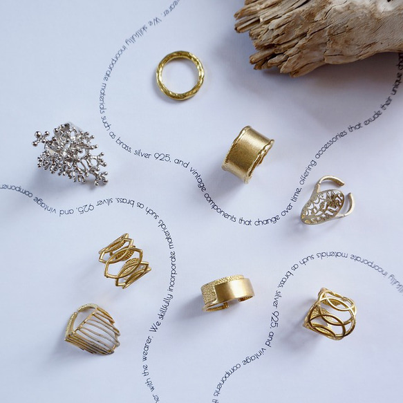 真鍮リング ファッションリング ブラス 太い メタルポイント ボリューム ボール シグネット ニュアンス ワイド クラフ 7枚目の画像