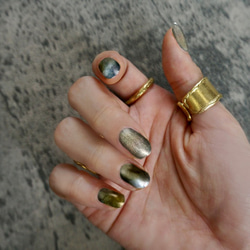 真鍮リング ファッションリング ブラス 太い メタルポイント ボリューム ボール シグネット ニュアンス ワイド クラフ 1枚目の画像