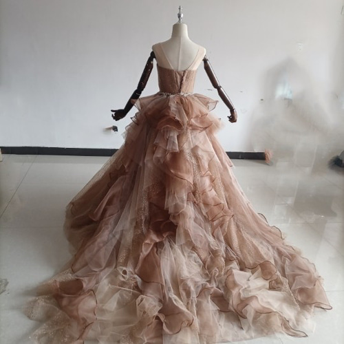 ふわふわフリル ロングドレス プリンセス キラキラ リボン ふわふわフリル ロングドレス プリンセス キラキラ リボン