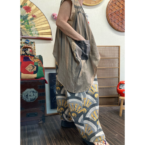 鯉のぼり(木綿)のしっぽの柿渋染めチュニック 古布リメイク 鯉のぼり(木綿)のしっぽの柿渋染めチュニック 古布リメイク