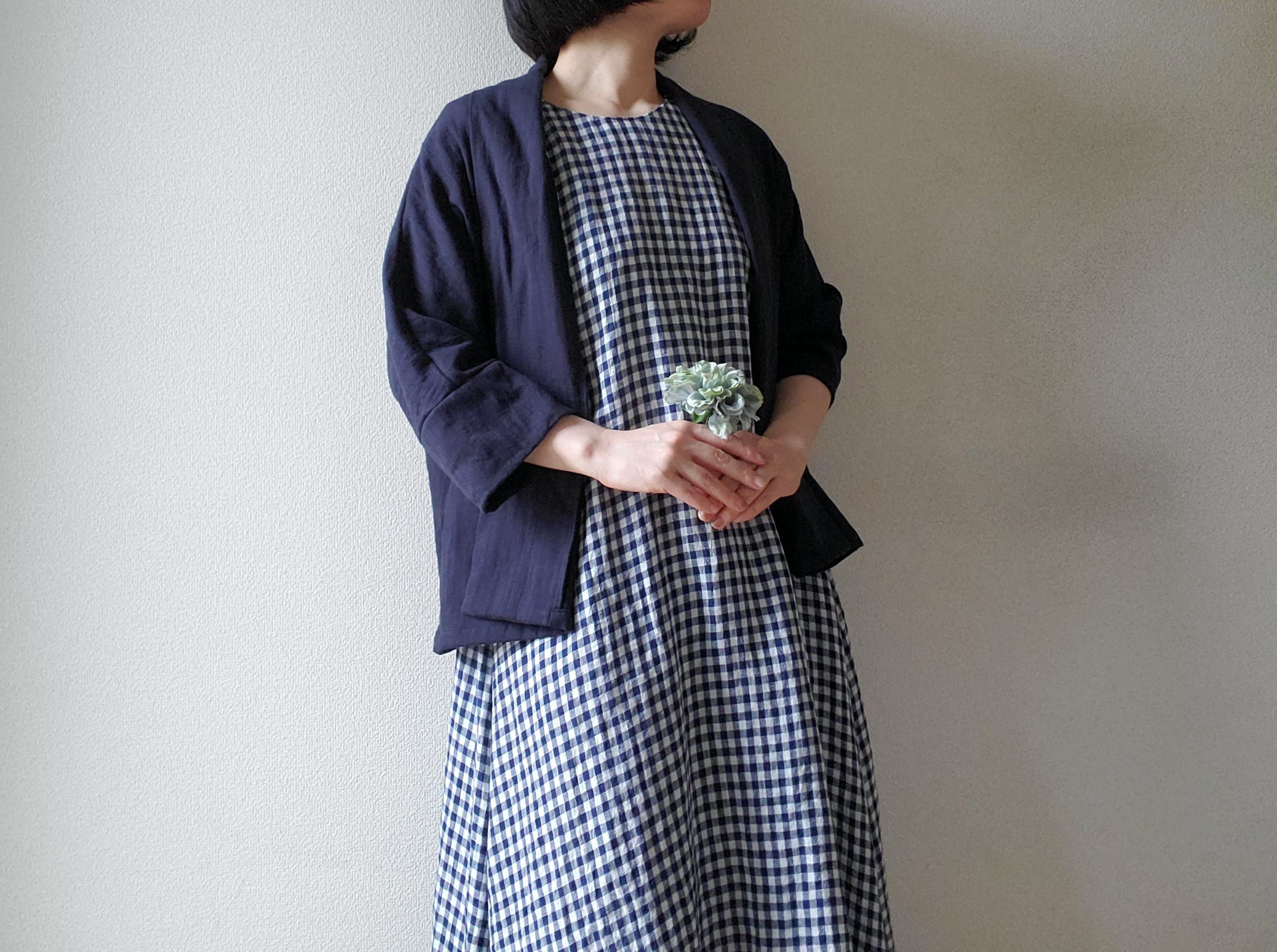 ゆったりほっこりした着心地♡ダブルガーゼのカーディガン　ショート丈　さりげなく大人の気品を纏う　濃藍