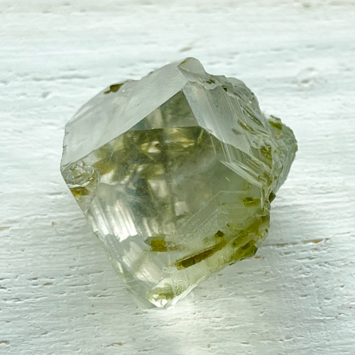 水草〜 エピドートinクォーツ 緑簾石入り水晶 原石 ② 天然石