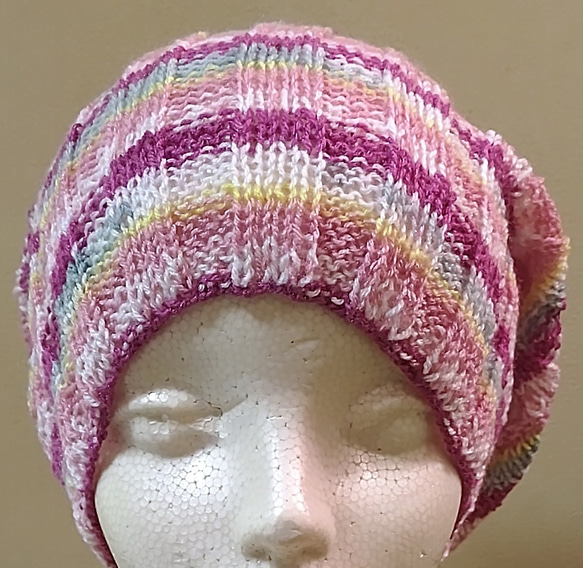 ハンドメイド　ニット帽　模様染め　ピンク系　 3枚目の画像
