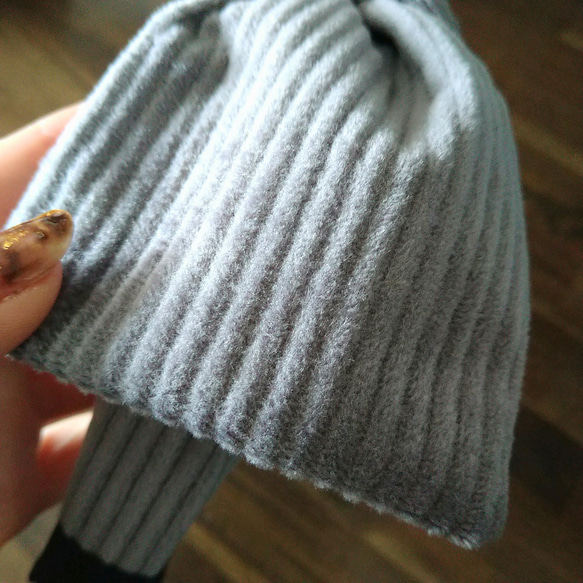 ♡新作♡数量限定コーデュロイリボンカチューシャ グレー 4枚目の画像