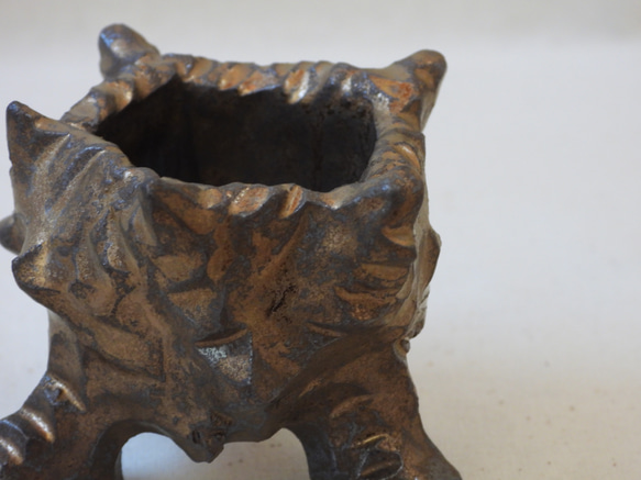 豆怪獣陶製植木鉢 10枚目の画像