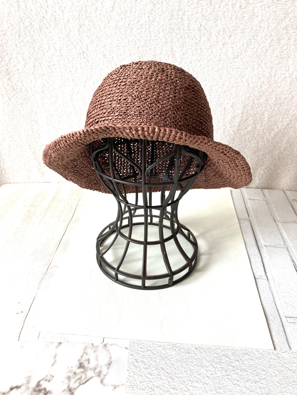 紙で編んだ夏用帽子　色バーントアンバー 1枚目の画像