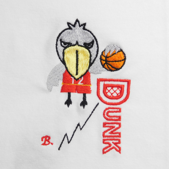 飛び跳ねるハシビロコウ×DUNKの刺繍入りＴシャツ　6.2オンス　男女兼用　バスケ 1枚目の画像