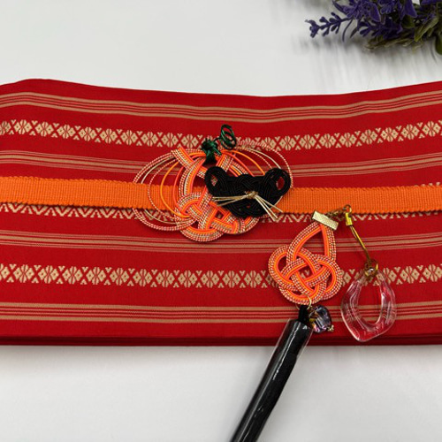 【2,000円ポッキリ企画】2819半幅帯・単衣&クリスマス帯留・根付・帯締め 2,000円ポッキリ企画】2819半幅帯・単衣&クリスマス帯留・根付・帯締め