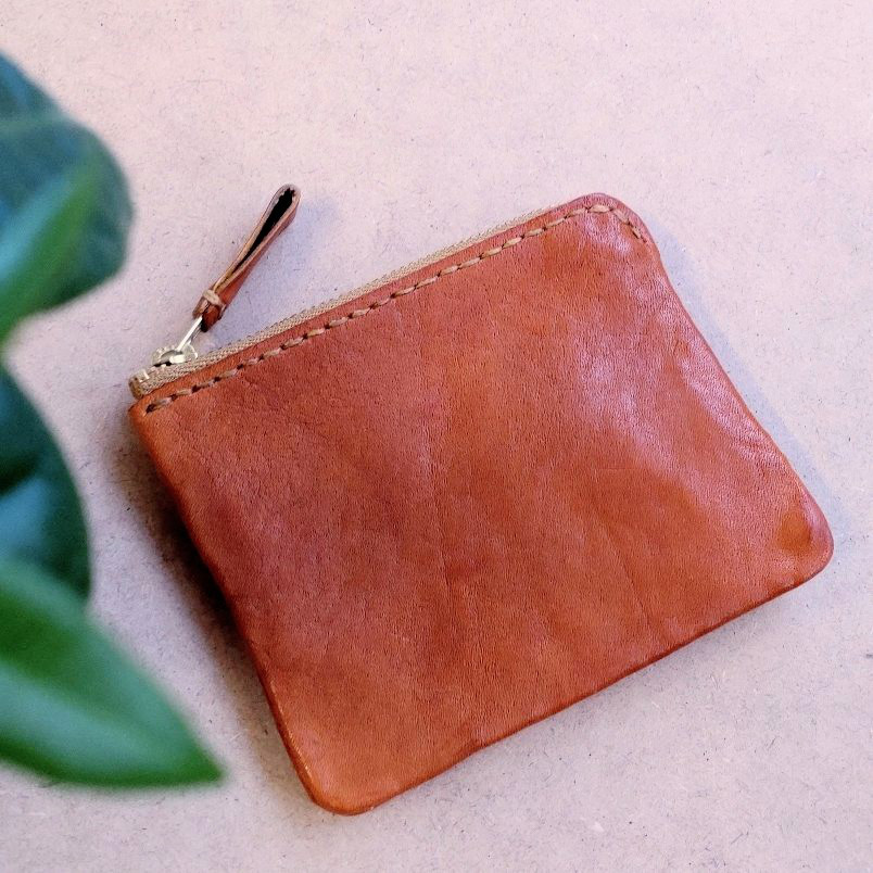 【受注生産】〜好きな色がきっと見つかる〜　総手縫い・手染め ぺったんこファスナー短財布