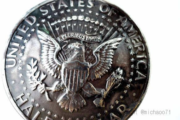 ビンテージ コイン ペンダントトップ、 ドーム状加工の個性的 コインペンダント、11230-494 本物の外国コイン 5枚目の画像