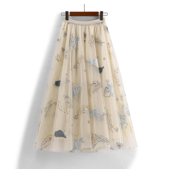 シックなスパンコールと刺繍の模様 ダブルチュールのスカート アンズ色のプリーツスカート 1枚目の画像