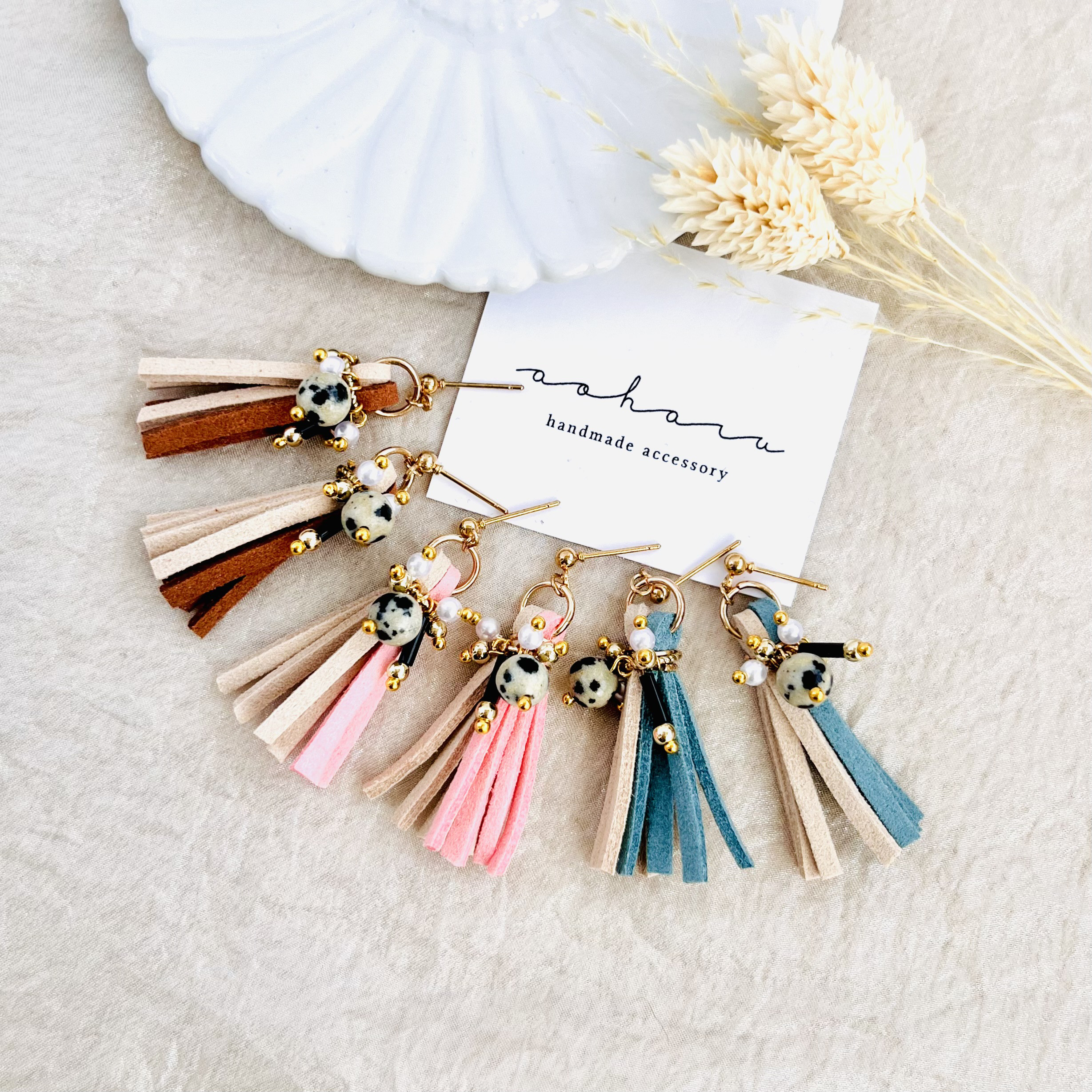 全3色 パール・ダルメシアン スエード タッセル ピアス/イヤリング  