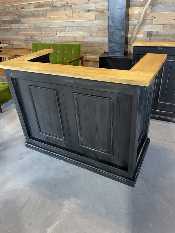 キャスター付きレジカウンター　受付カウンター 1枚目の画像