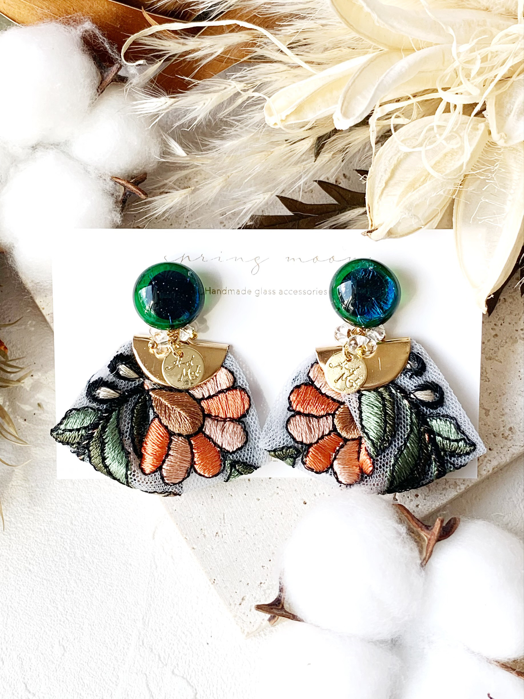 2way☆インド刺繍タッセル☆ガラスピアス