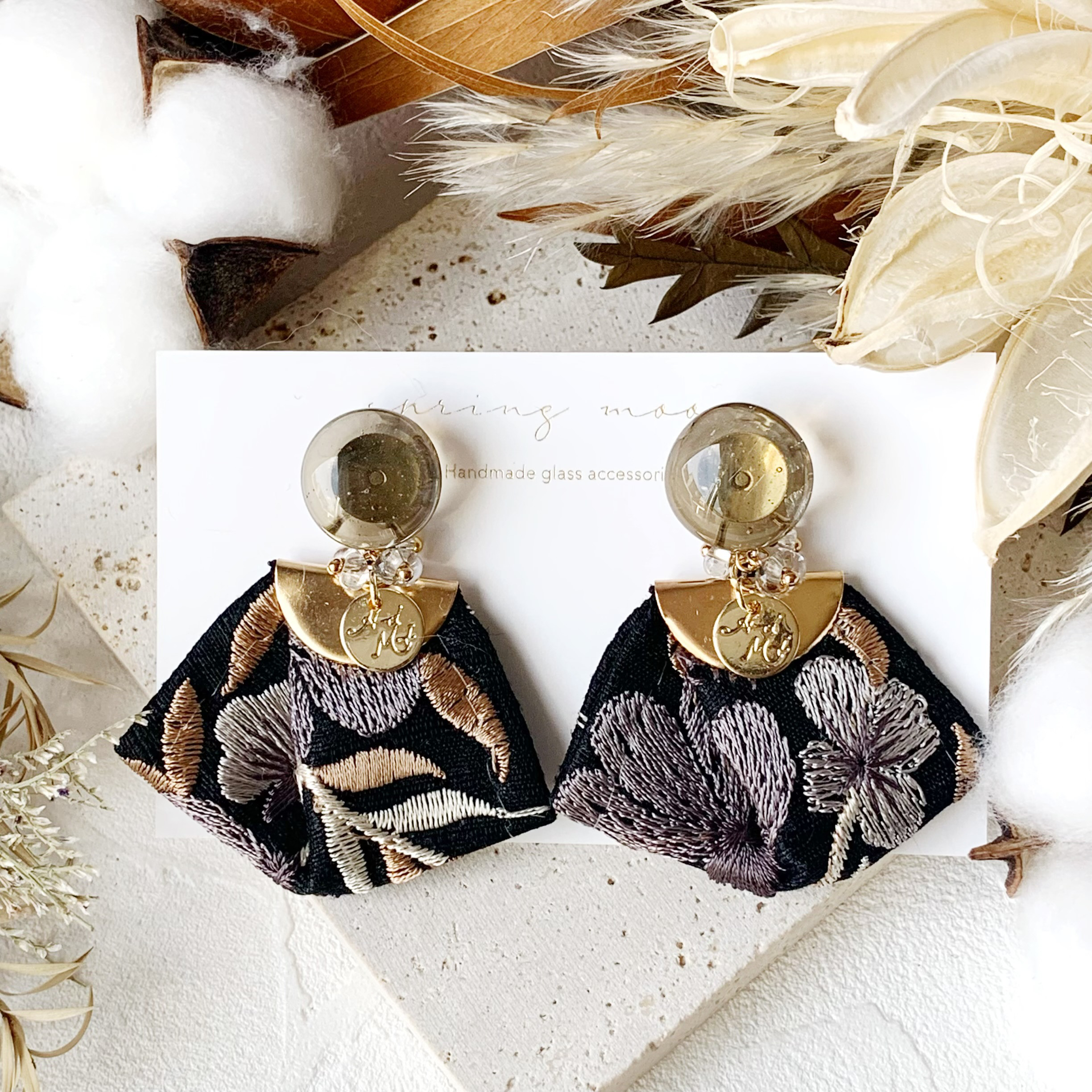 2way☆インド刺繍タッセル☆ガラスピアス