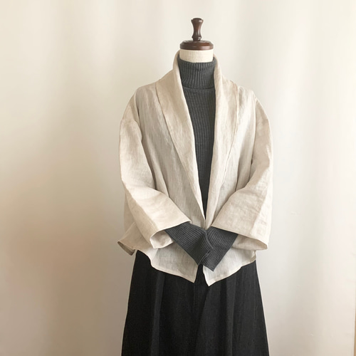 薄手リネンの軽やかカーディガンジャケット＊秋＊生成り ジャケット  